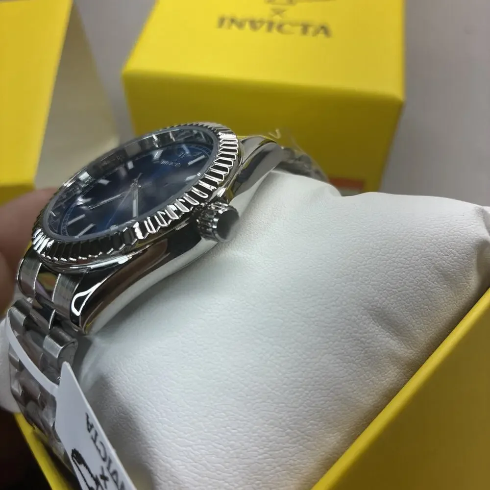 Invicta specialty men